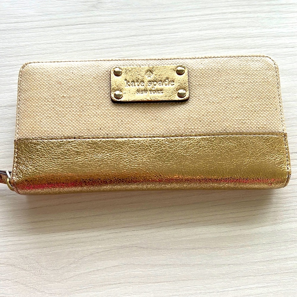 Kate Spade wallet